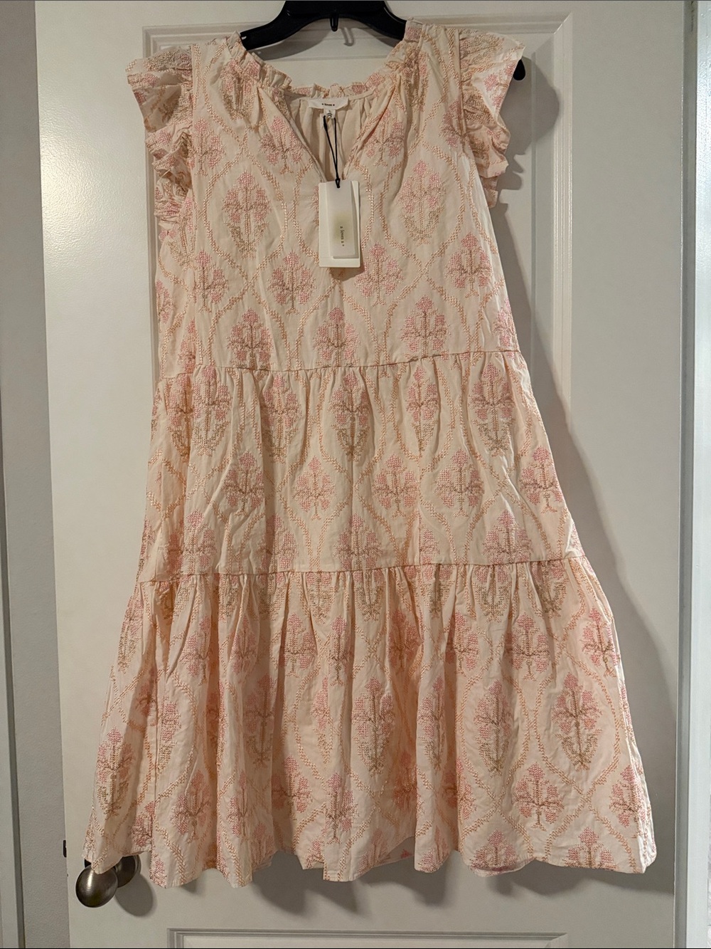 a loves a Dress